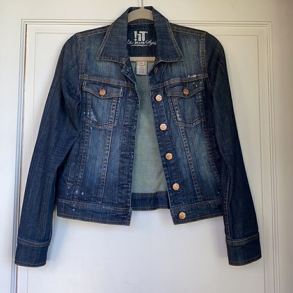 Lightly Distress Denim Jacket By IT Jeans - Picture 4 of 7